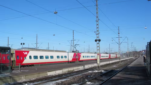 Hämeenlinna Rautatieasema, Pendolino