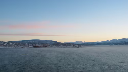 1. Tag Hurtigrute Finnsnes