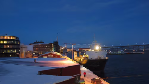 1. Tag Hurtigrute Tromsø