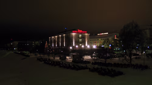 Rovaniemi Auf der Jätkänkynttilä-silta (Lumberjack's Candel Bridge) über den Ounaskoski