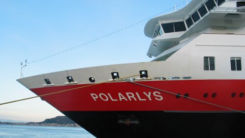 Bergen – Trondheim Im Hafen von Ålesund