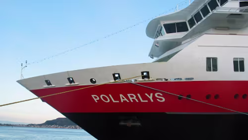 Bergen – Trondheim Im Hafen von Ålesund