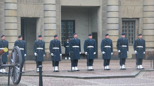 Stockholm Kungliga Slottet - Königliches Schloß, die Wachablösung kommt