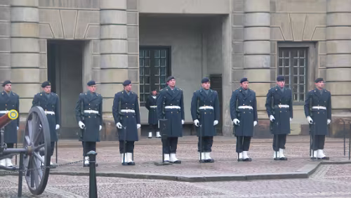 Stockholm Kungliga Slottet - Königliches Schloß, die Wachablösung kommt
