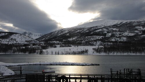 Mosjøen – Harstad Die Fähre legt ab