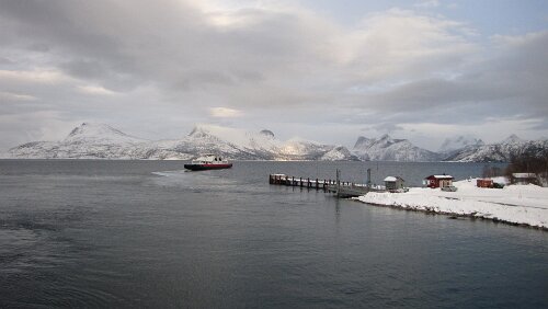 Mosjøen – Harstad Die Fähre nach Skaberget