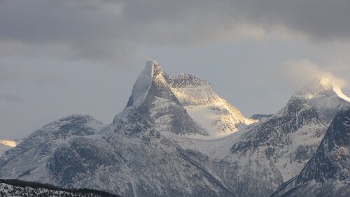 Mosjøen – Harstad Überfahrt Bognes/Lødingen