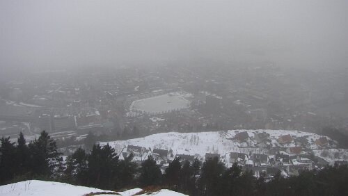 Bergen Blick von der Bergstation auf Bergen, soweit etwas zu sehen ist