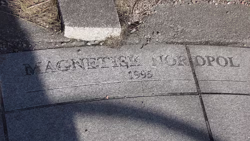 Stavanger – Oslo Himmelsrichtungsanzeigen: Magnetisk Nordpol