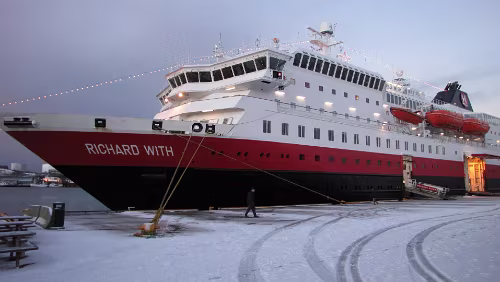 Hurtigrute Bodø – Svolvær Die Richard With in Bodø