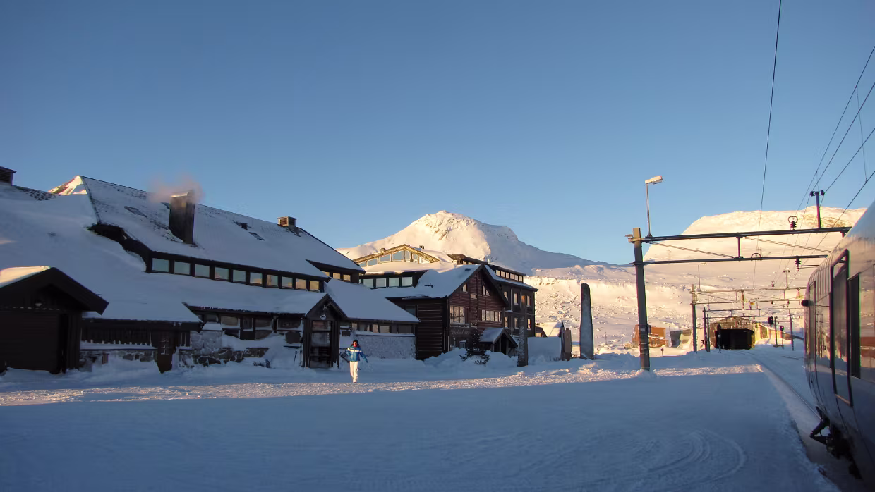 12.12.2010 Bergen – Stockholm C Karte – Reiseroute So Bergen – Oslo S – Oslo S – Stockholm C Unterkunft Unterkunft Aktuelle Wetteraussichten vv_Bergen...