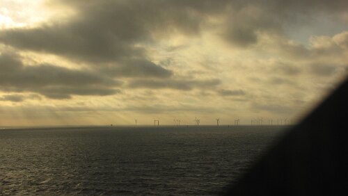 København H – Oslo S Auf der Øresundbrücke, leider ist die Scheibe recht schmutzig