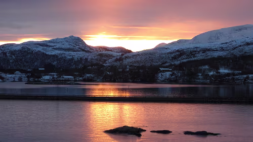 Bergen – Trondheim Sonnenaufgang bei Torvik