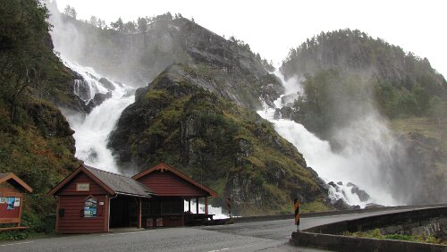Sandnes – Fotlandsvåg Låtefoss