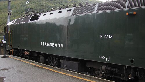 Fotlandsvåg – Flåm – Flåmsbana Die Lokomotive