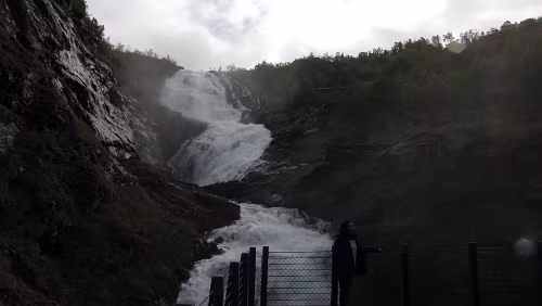 Fotlandsvåg – Flåm – Flåmsbana Kjosfossen-Wasserfall