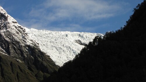 Flåm – Briksdalsbre – Briksdalsbreen Der Bøyabreen ist ein weiterer Ausläufer am Südende des Jostedalsbreen. Er gehört zu den sich am schnellsten bewegenden Gletschern Norwegens. Das Eis bewegt...