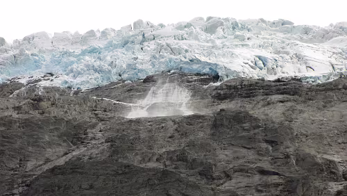 Flåm – Briksdalsbre – Briksdalsbreen Am Tjøtabreen bricht gerade etwas Eis ab