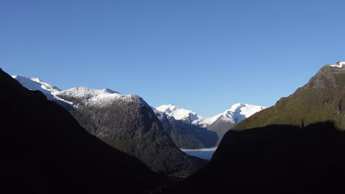 Briksdalsbre – Dalsnibba – Geiranger – Trollstiegen – Trondheim Auf der 15 in Richung Videsæter mit Blick auf das Storskredfjellet