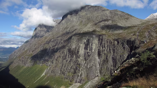 Briksdalsbre – Dalsnibba – Geiranger – Trollstiegen – Trondheim Storgrovfjellet 1.629 m