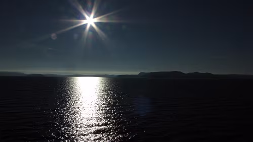 Honningsvåg – Skarsvåg – Nordkapp Blauer Himmel