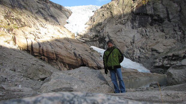 21.09.2012 Flåm – Briksdalsbre – Briksdalsbreen Karte – Reiseroute Fr 21.09.2012 Flåm – Lærdalstunnel oder die Passstraße [Fv 243] von Aurland nach Lærdalsøyri, Fodnes...
