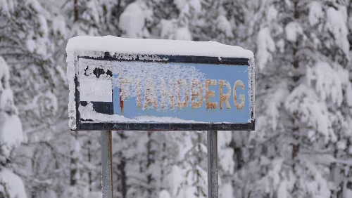Östersund – Koskullskulle Haltestation, Bahnhof kann man nicht wirklich sagen, Fiandberg
