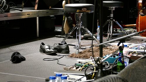 „Árstíðir“ Der Geiger spielte barfuß 😎