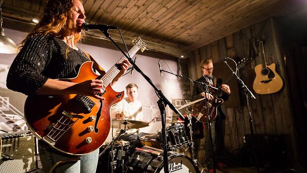 Nina & the Butterfly Fish - 7. February 2015 - Polajazz 2015 Explore this photo album by Johannes Andersen on Flickr!