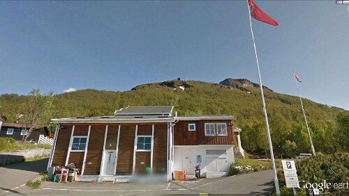 Tromsø Die Talstation des Fjellheisen in Streetview-Ansicht