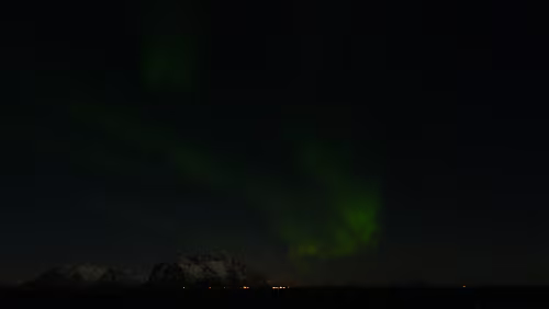 Tromsø – Svolvær Nordlichter