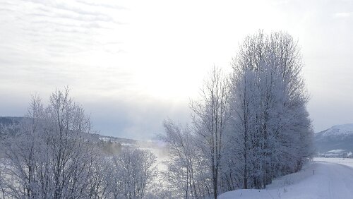 Trondheim – Oslo Glomma eller Glåma (norrønt: Gláma «den bleikblå» er Norges lengste elv, 619,9 kilometer lang.