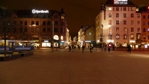 Trondheim – Oslo Blick in die Karl Johans gate