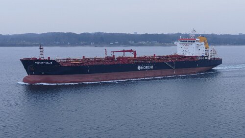 Kiel – Hahnstätten Das Schiff läuft in den Hafen von Kiel ein