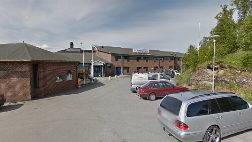 07 - Mo 06.02.2017 Longyearbyen - Tromsø 'Sydspissen Hotel' Sydspissen Hotel – Strandvegen 166, 9006 Tromsø, Norge – ☎ +47 77 66 14 10 – GPS-koordinater:...