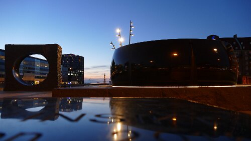 Hahnstätten – Malmö Ein Brunnen am Posthusplatsen