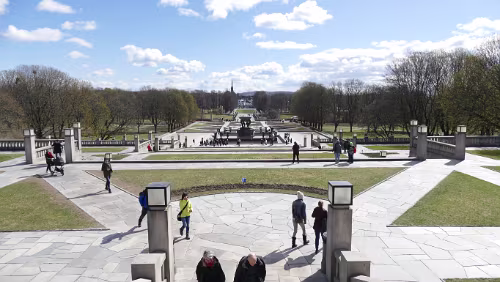 Oslo Vigelandsparken er verdens største skulpturpark utført av en enkelt kunstner og er åpen døgnet rundt gjennom hele året. Den unike skulpturparken er Gustav...