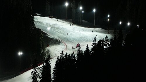 Kristinehamn – Östersund „Skiduthyrning Gustavsbergbacken“, auf der kleinen Insel Frösön die im Storsjön liegt