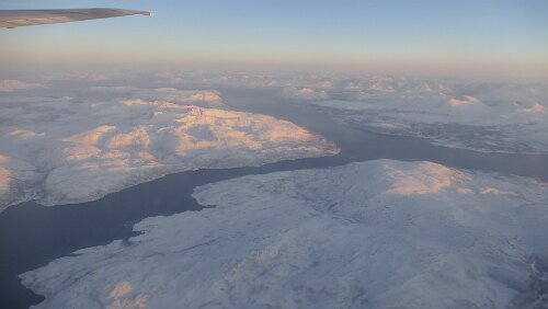 Tromsø – Longyearbyen Letzte Blicke auf norwegisches Festland