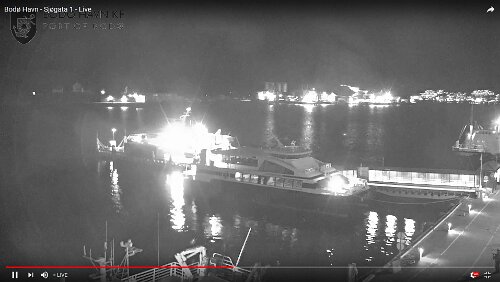 Tromsø – Saltstraumen Ganz rechts unten in der Ecke stehe ich, das Stativ kann man sehen und meine „Lappenkappe“