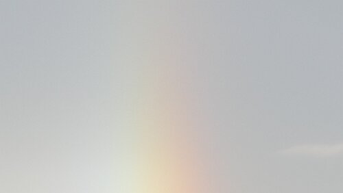 Östersund – Puoltikasvaara Am Halteplatz Fiandberg, es ist eine Nebensonne zu sehen