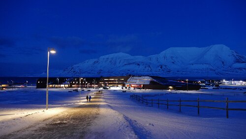 Longyearbyen Das UNIS-Gebäude