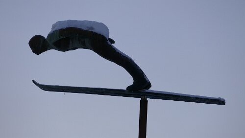 Trondheim – Kristiansund Das Granåsen skisenter ist eine Schanzenanlage bestehend aus fünf Schanzen im norwegischen Trondheim.