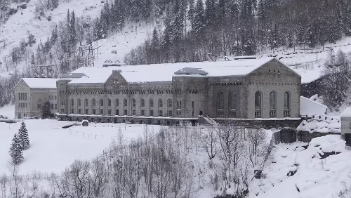 Rjukan Vemork Kraftstasjon ist der Name eines Wasserkraftwerkes in der Nähe von Rjukan (Kommune Tinn) im norwegischen Fylke Telemark.
