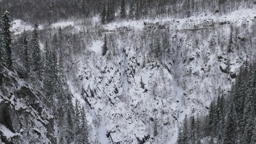 Rjukan Måna (Måne) er en elv i Tinn kommune i Telemark. Den har sitt utspring i Møsvatnet, og renner gjennom Vestfjorddalen og Rjukan, før den munner ut i Vestfjorden...