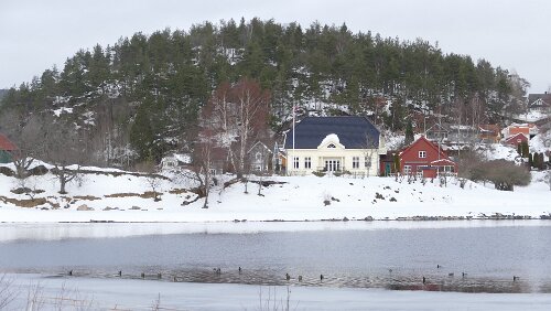Haukeli – Kristiansand – Hjørring Am Ufer des Venneslafjorden in Vennesla