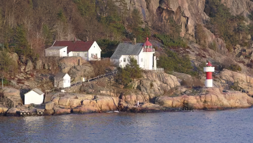 Haukeli – Kristiansand – Hjørring Leuchtfeuer in der Hafenausfahrt