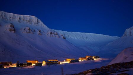 Drømmedestinasjonen I årenes løp har en rekke artister fra både inn- og utland besøkt Longyearbyen og Polarjazz. I løpet av årene som har gått har et mangfold av Norges beste...
