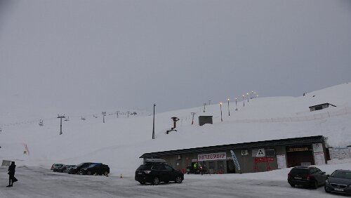 Vågsli - Bergen Am Røldal Tunnel, mitten im Skigebiet