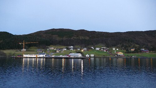 Ålesund – Trondheim Anlauf von Torvik